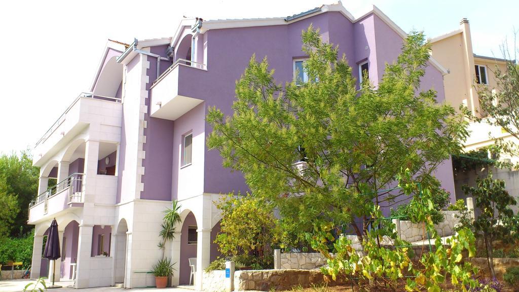 Apartmani Ferdi 特罗吉尔 客房 照片